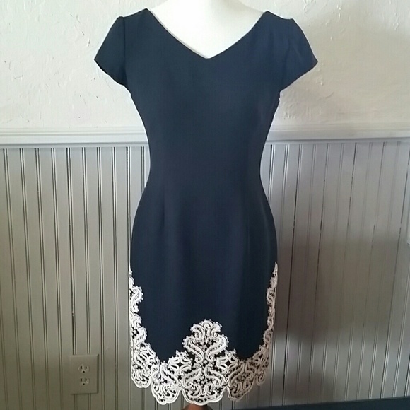 MAGGY LONDON Dresses & Skirts - 💕MAGGY LONDON* BLACK DRESS